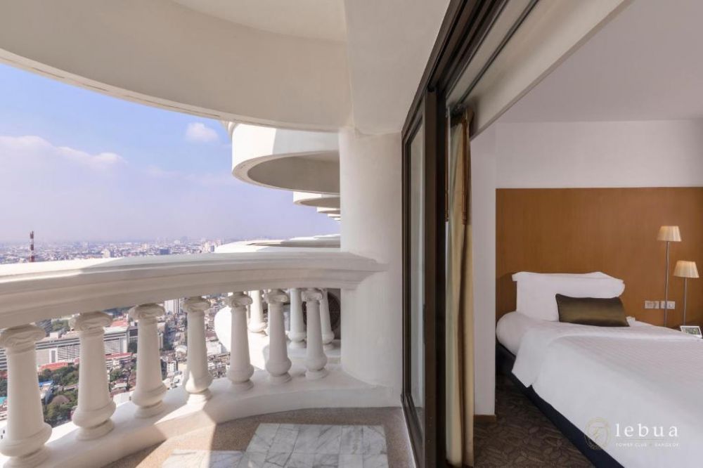 Tower Club City View/ River View Suite, Tower Club At Lebua 5*