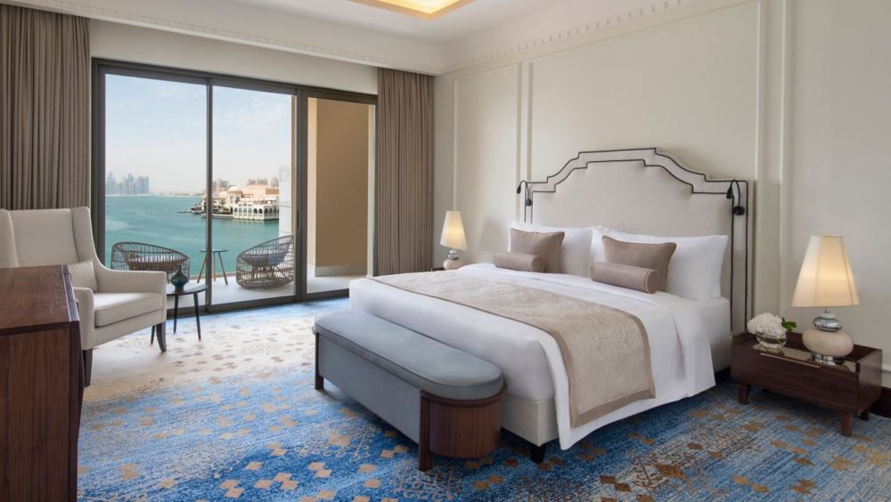 Royal Island Three-Bedroom Suite, The St. Regis Marsa Arabia Island The Residences 5*