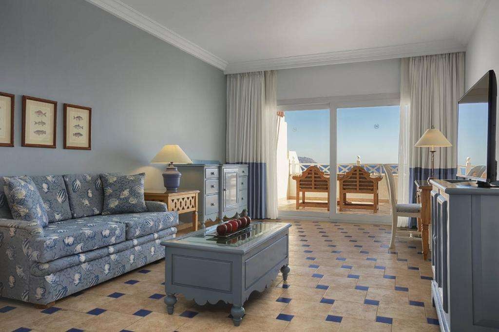 Corner Suite, Sheraton Sharm Resort 5*