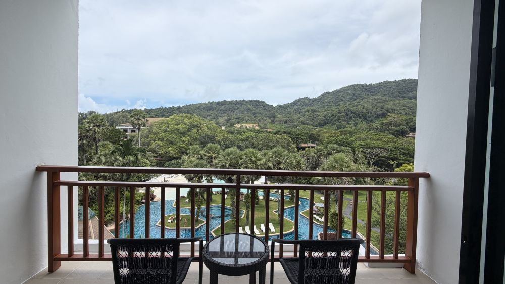 Deluxe PV, Naithonburi Resort 4*