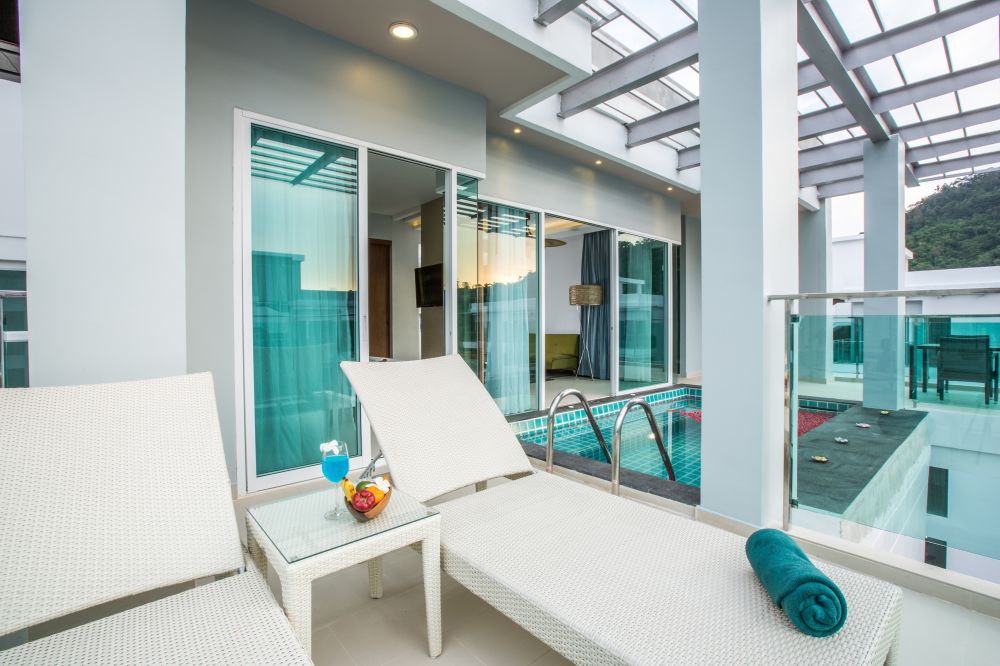 Honeymoon Pool Suite, Fishermens Harbour Urban Resort 5*