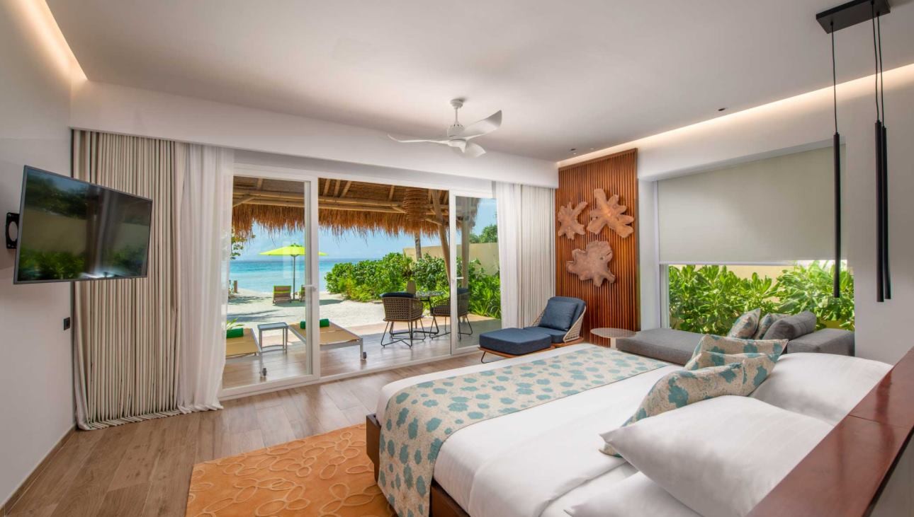 Beach Villa, Emerald Maldives Resort & Spa 5*