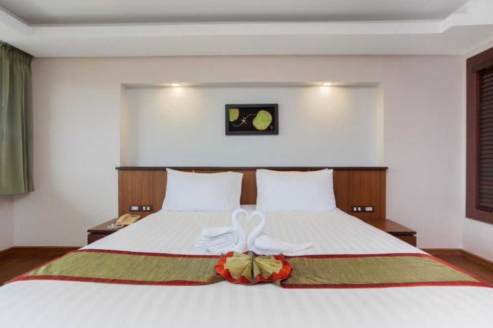 Deluxe, Thanthip Beach Resort 3*