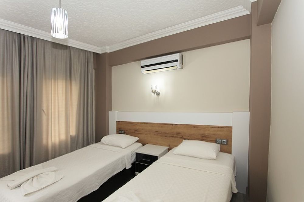 Standard Room, Green Peace Hotel 3*
