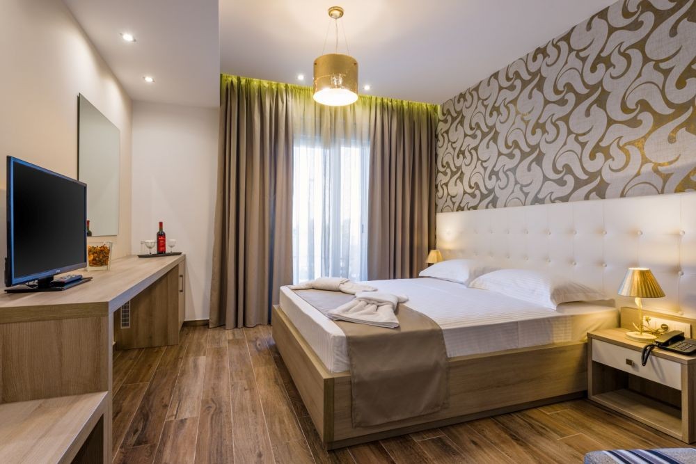 Standard Double Room, Lagaria Hotel 3*