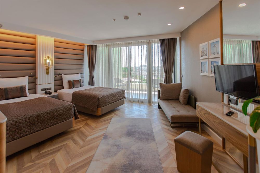 Comfort LV/PV/SSV/SV, Alexia Resort & Spa Hotel 5*