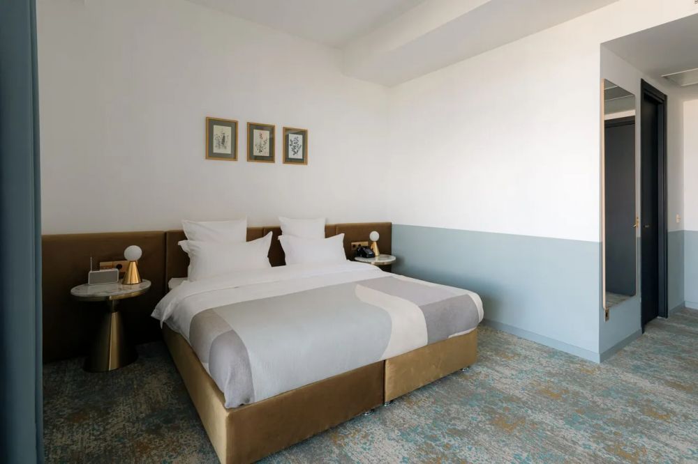 Large Double Room, Castor & Pollux 4*