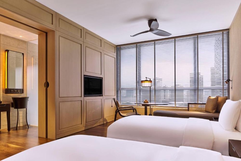 Deluxe, The RuMa Hotel and Residences 5*