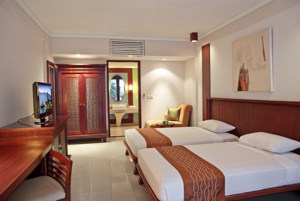 Deluxe Pool Acces, The Rani Hotel & Spa 4*