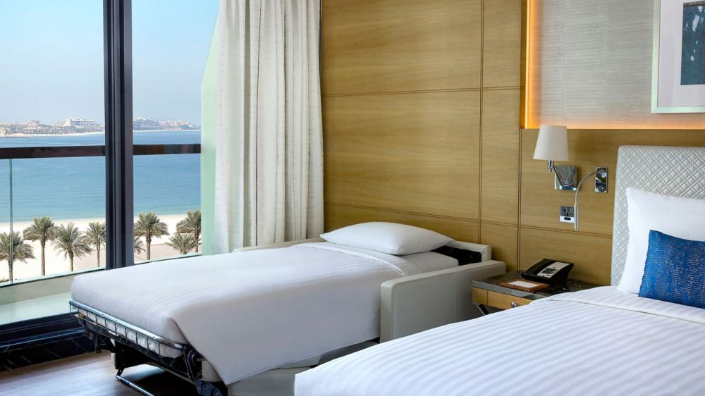 M Club Executive, Marriott Resort Palm Jumeirah Dubai 5*