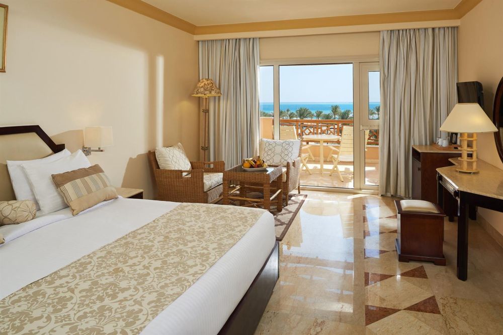 Deluxe Sea View Room, Continental Hurghada Resort 5*
