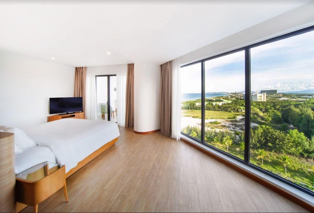Grand Ocean View, Selectum Noa Resort Cam Ranh 5*