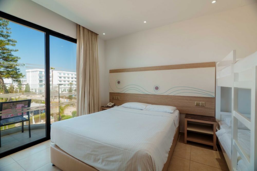Superior Family, Stamatia Hotel 4*