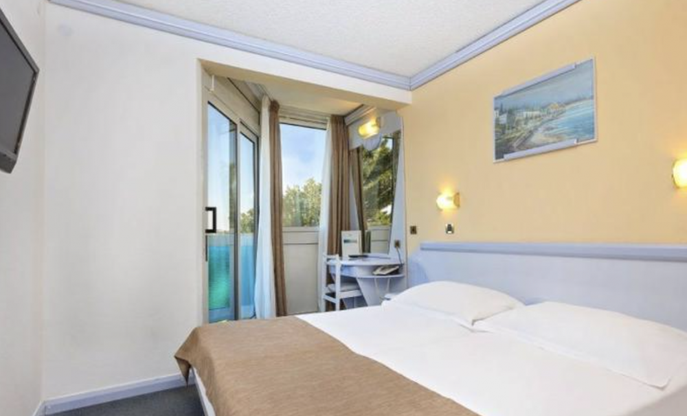 CLASSIC ROOM WITH BALCONY, Hotel Plavi Plava Laguna 3*