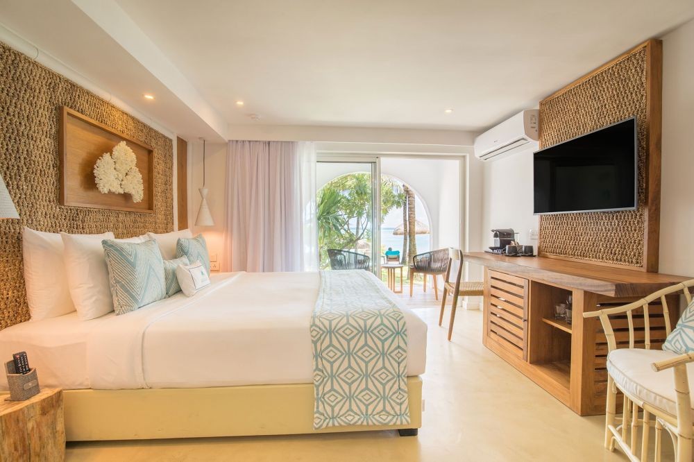 Beachfront & Ocean Suites, Seasense Boutique Hotel & Spa | Adults Only 5*