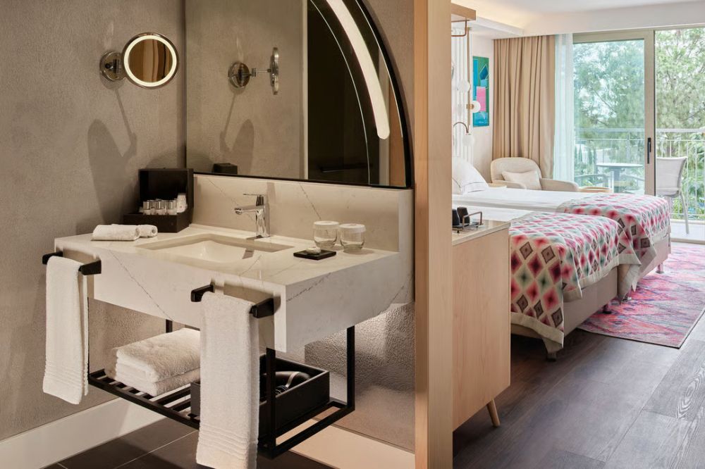 Deluxe Corner Family Suite, Lara Barut Collection (ex. Barut Lara) 5*