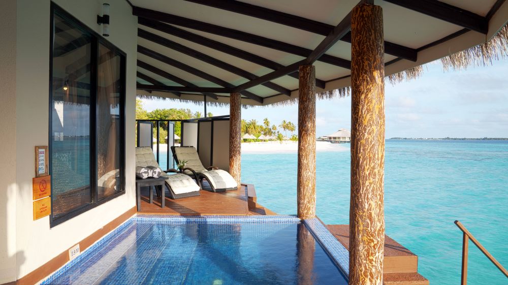 Sunset Overwater Villa With Infinity Pool, Kihaa Maldives 5*
