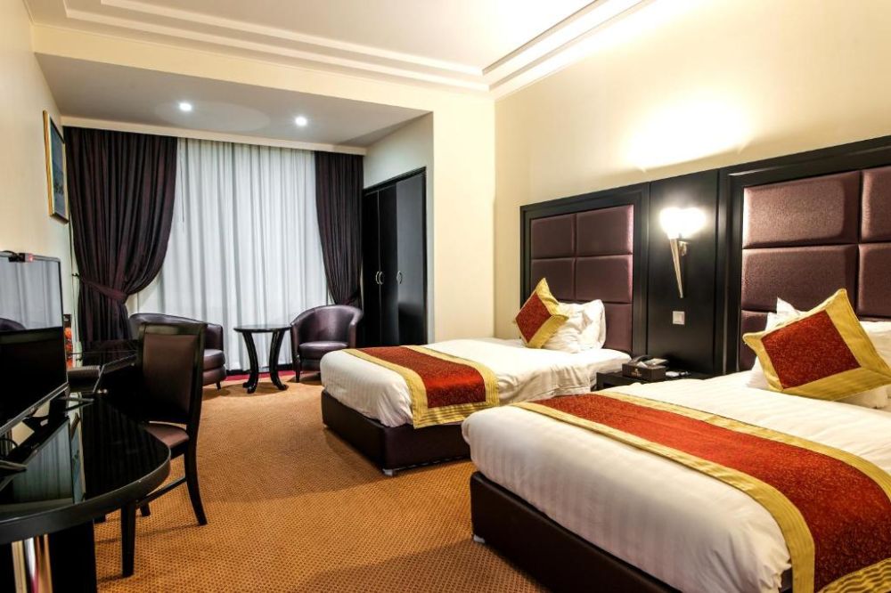 Executive Suite, Royal Beach Hotel & Resort 4*
