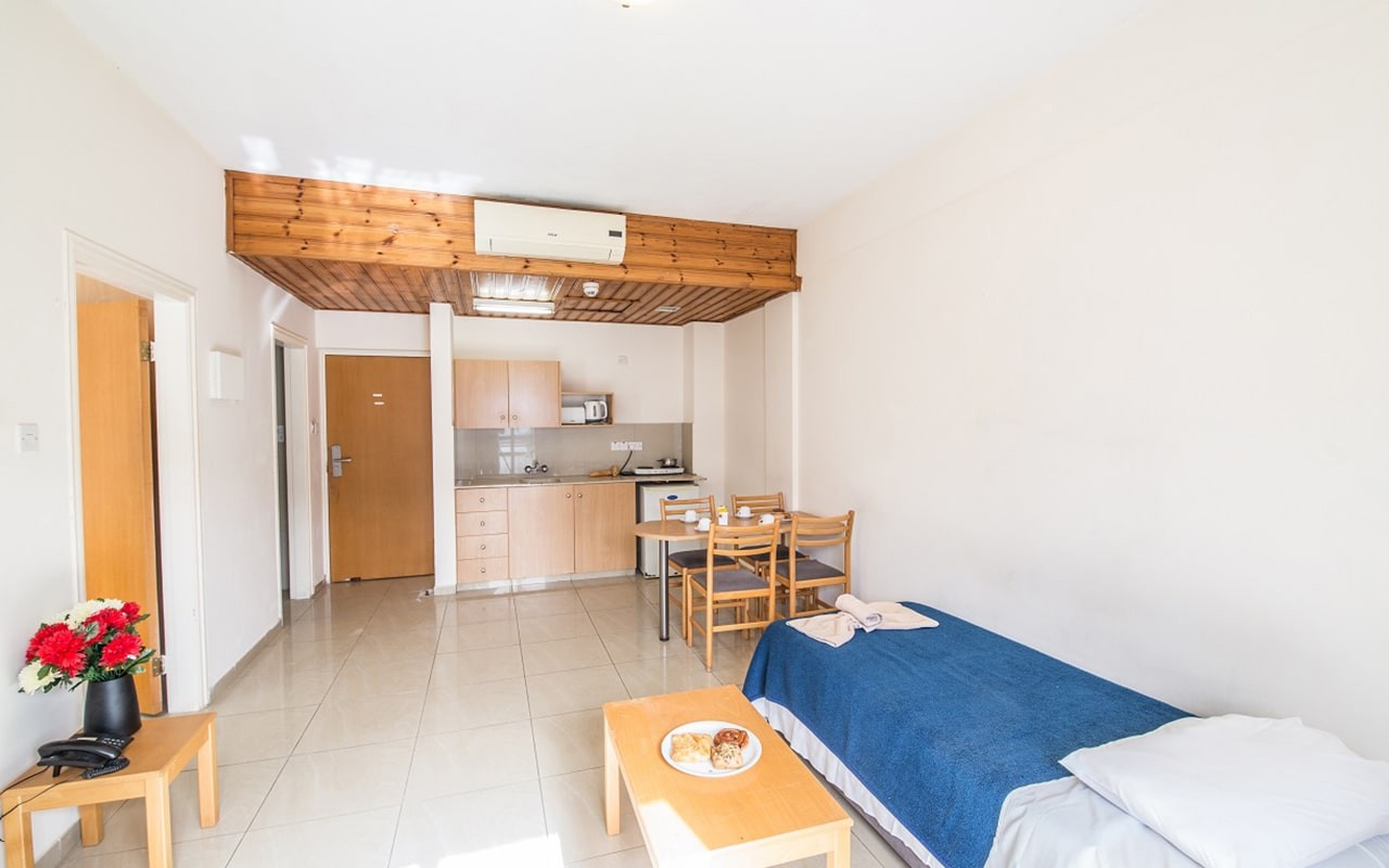 One Bedroom Apartment, Androthea Hotel Apartments 3*