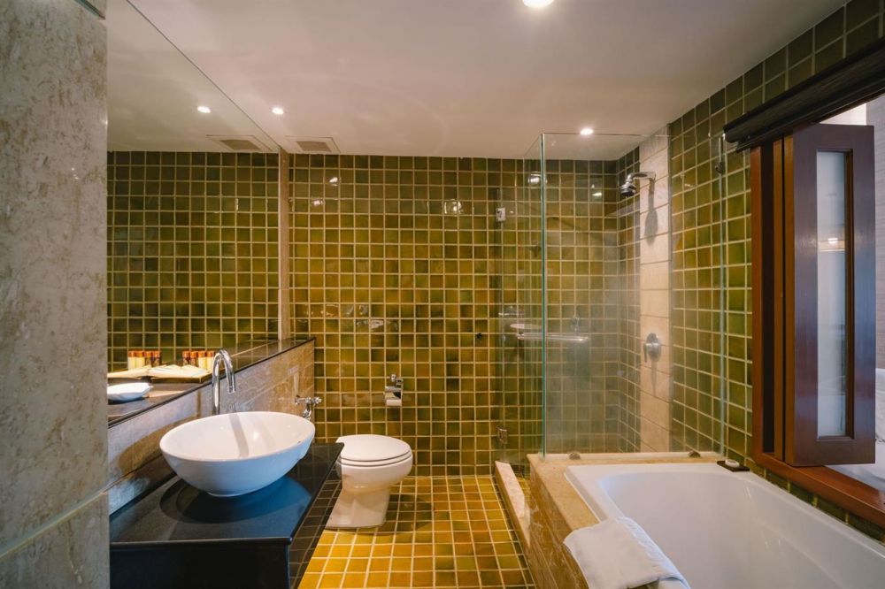 Premier Deluxe Royal Wing, Royal Paradise Hotel 4*