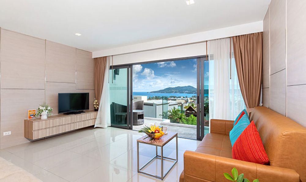 Premier Suite/ Pool Access/ Jacuzzi, Patong Bay Hill Resort 4*