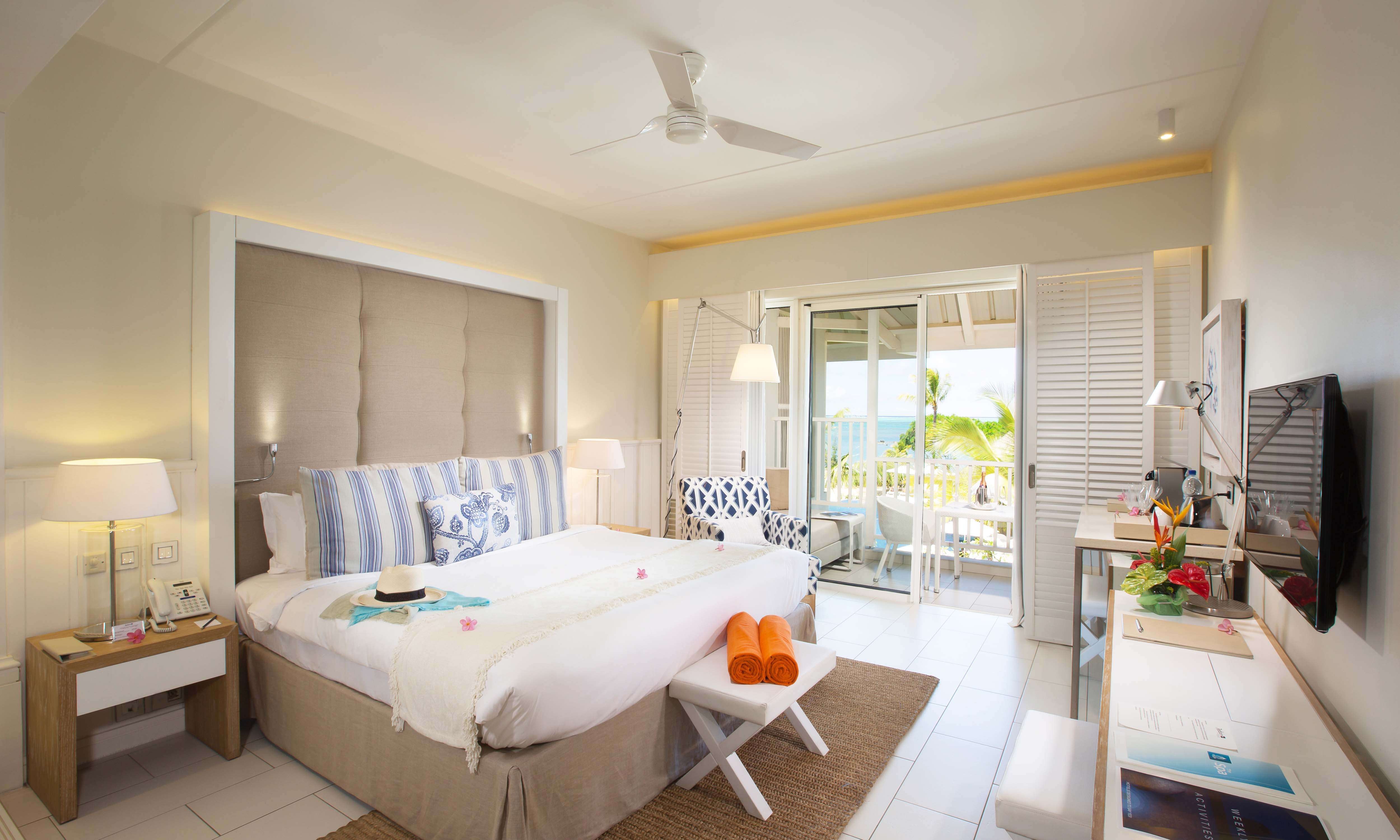 Premium Ocean Room, Radisson Blu Azuri Resort & SPA 4*