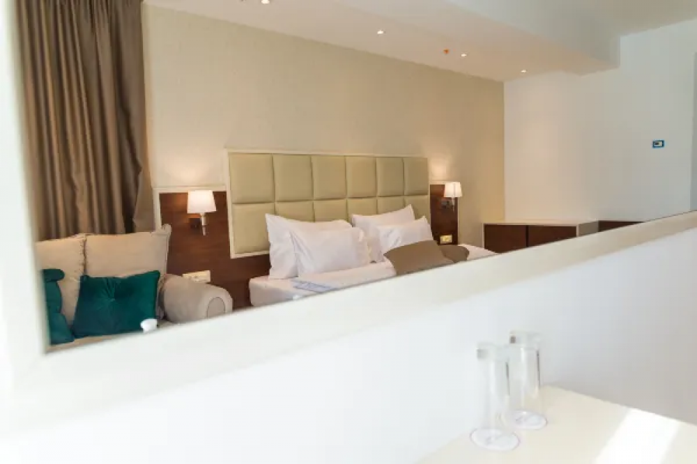 Triple Room, Kadmo Hotel 4*