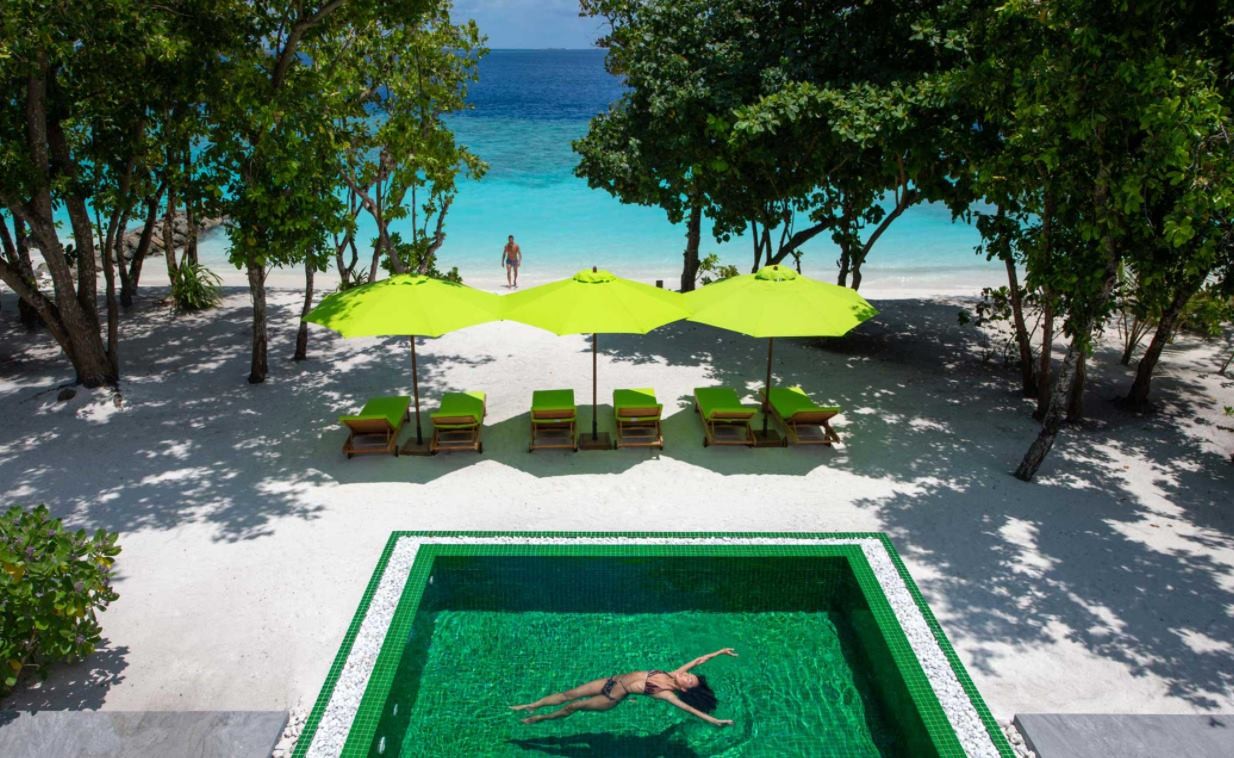Royal Beach Villa, Emerald Maldives Resort & Spa 5*