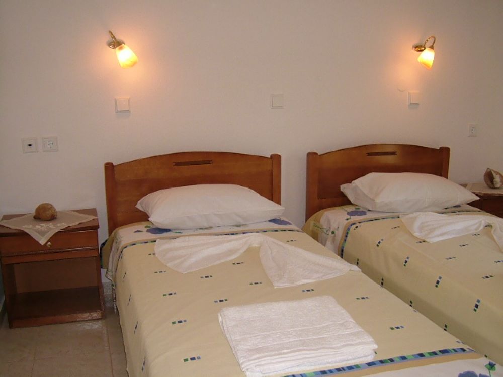 Standard Double Room, Estelle Hotel 2*