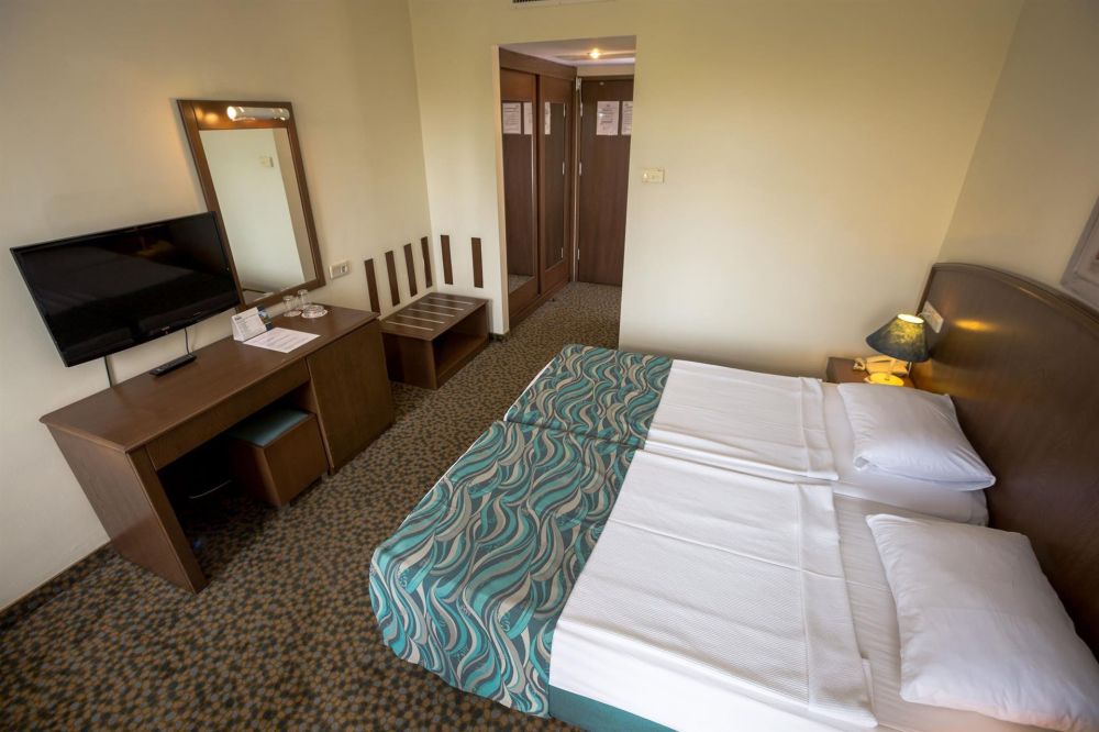 Standard Room, Dosi Hotel 4*