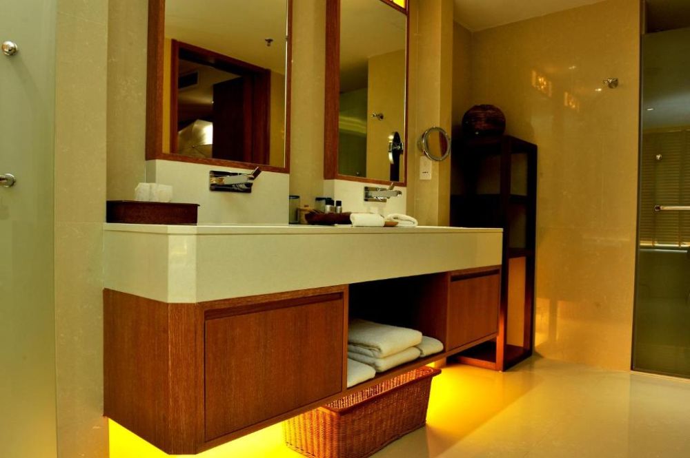 Cahaya Suite, Tanjung Rhu Resort 5*