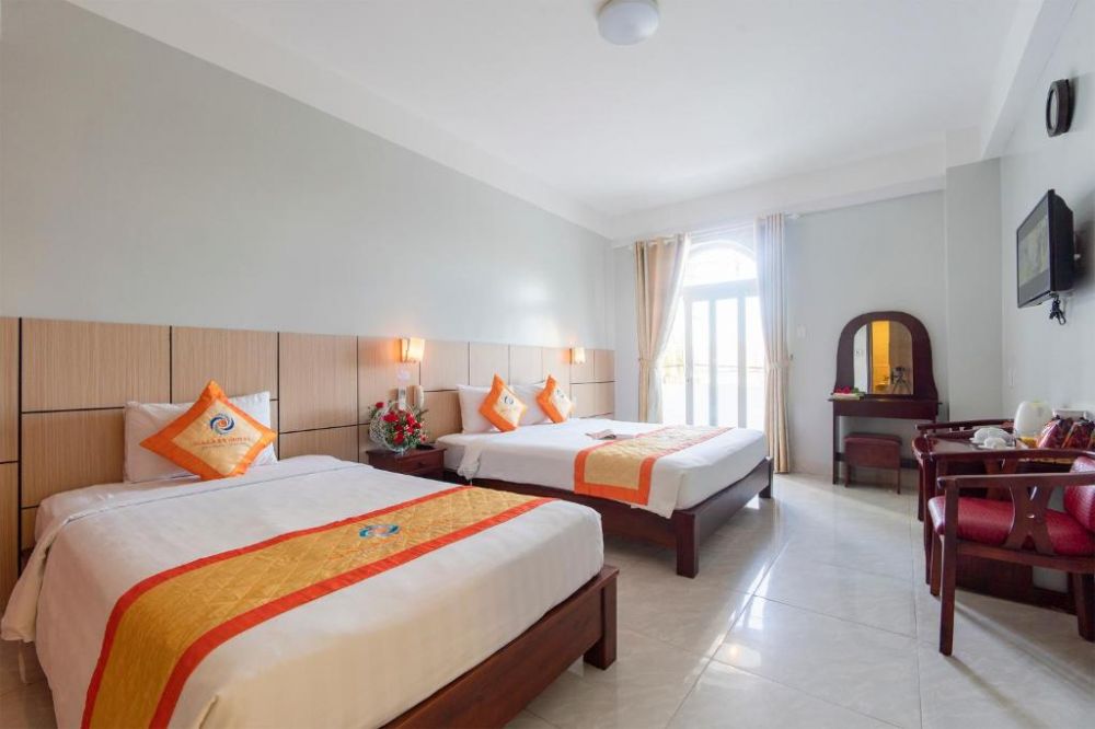 Deluxe Triple SV, Galaxy Hotel Phu Quoc 3*