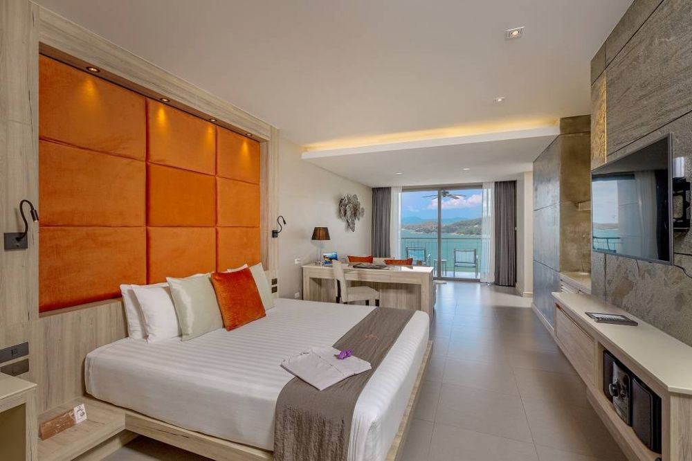 Sea View Jacuzzi Junior Suite, Cape Sienna Phuket Gourmet Hotel & Villas 5*