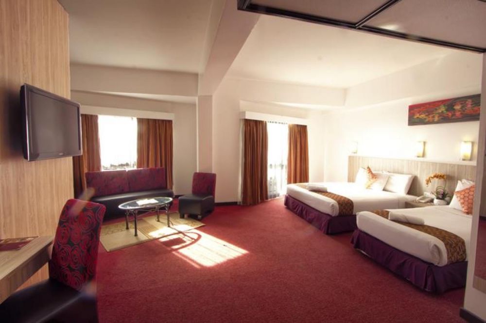 Junior Suite, Hotel Grand Continental Langkawi 3*
