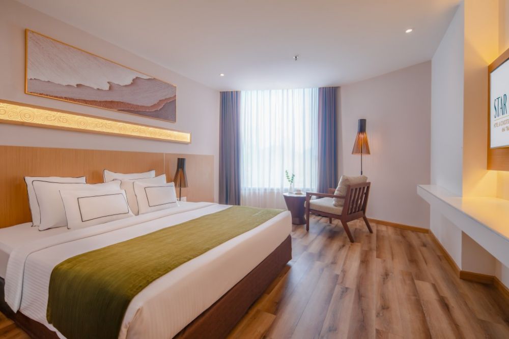 Deluxe Partial Sea View, Star City Hotel & Condotel Beachfront Nha Trang 4+