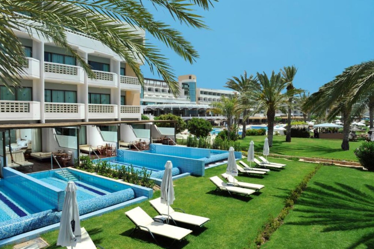 Junior Suite SV Private Pool, Athena Beach Hotel 4*