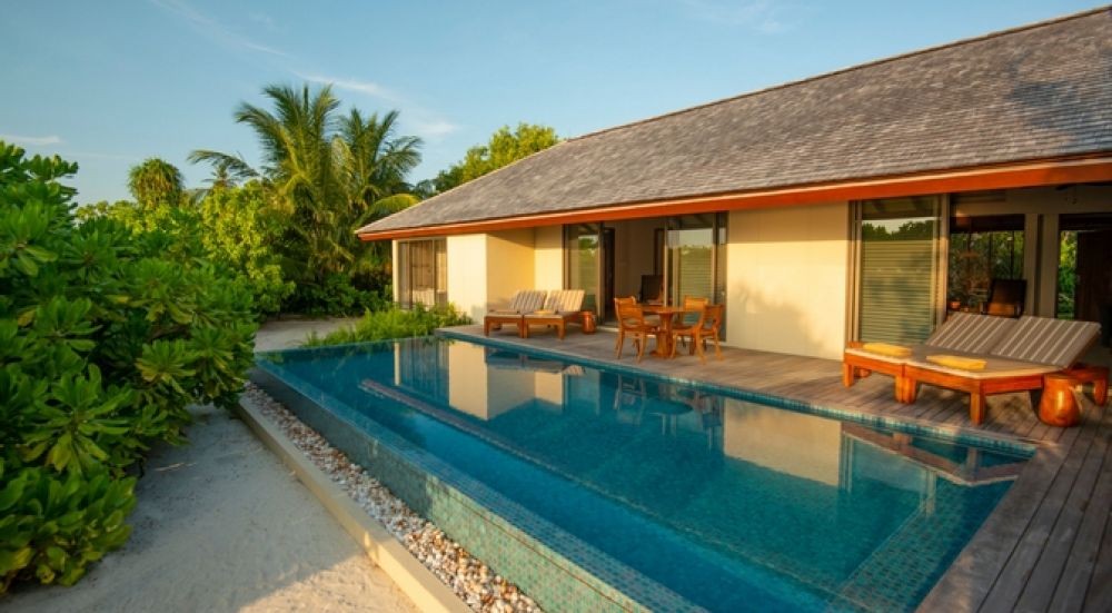 Sunrise / Sunset 2-Bedroom Beach Pool Villa, The Residence Maldives at Dhigurah 5*