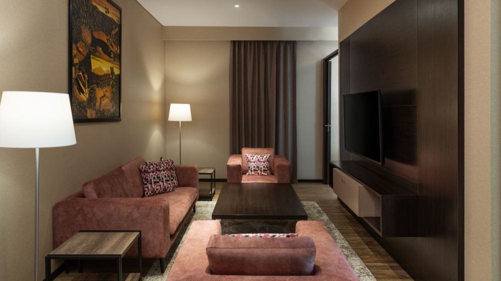 Premium 1 Bedroom Suite, Four Points by Sheraton Production City 4*