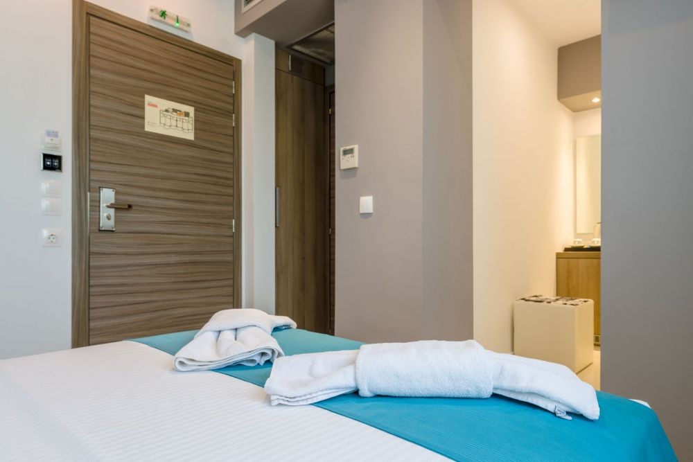 Standard Double Room, Lagaria Hotel 3*
