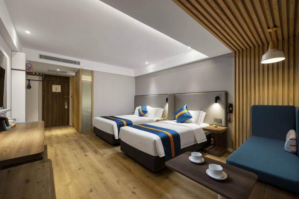 Standard Nonsmoking/ Standard PV/ Standard OV, Holiday Inn Resort Sanya 5*