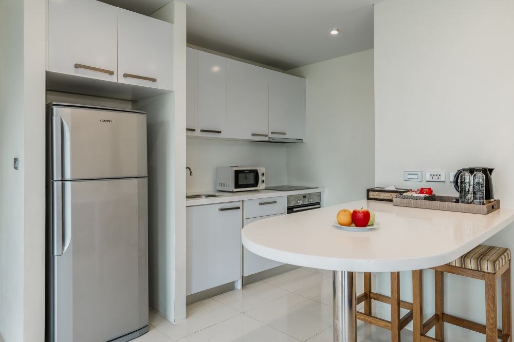 2 Bedroom Suite with Kitchen and Balcony, Splash Beach Resort Maikhao Phuket 5*