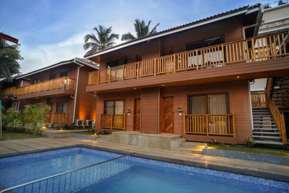 Pool Facing Cottage, Treehouse Mars Beach Cottages 4*