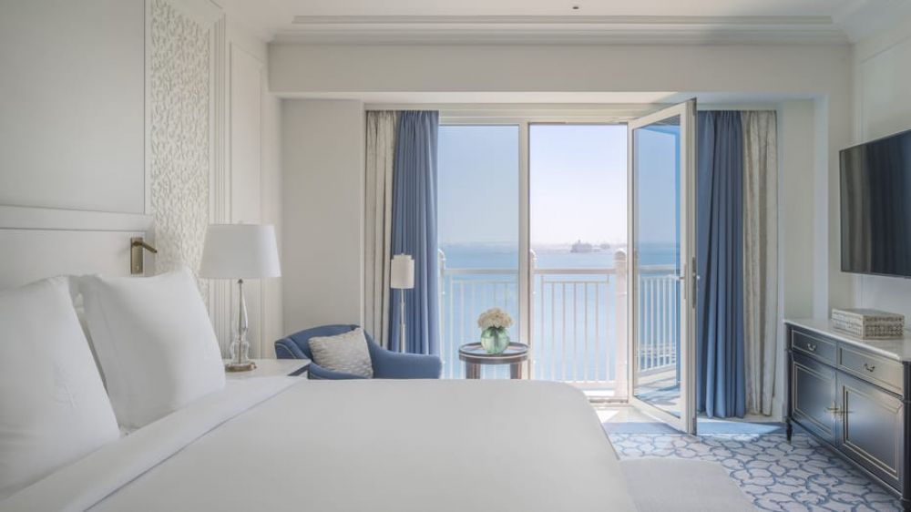 Ambassador One-bedroom Suite, Four Seasons Hotel Doha 5*