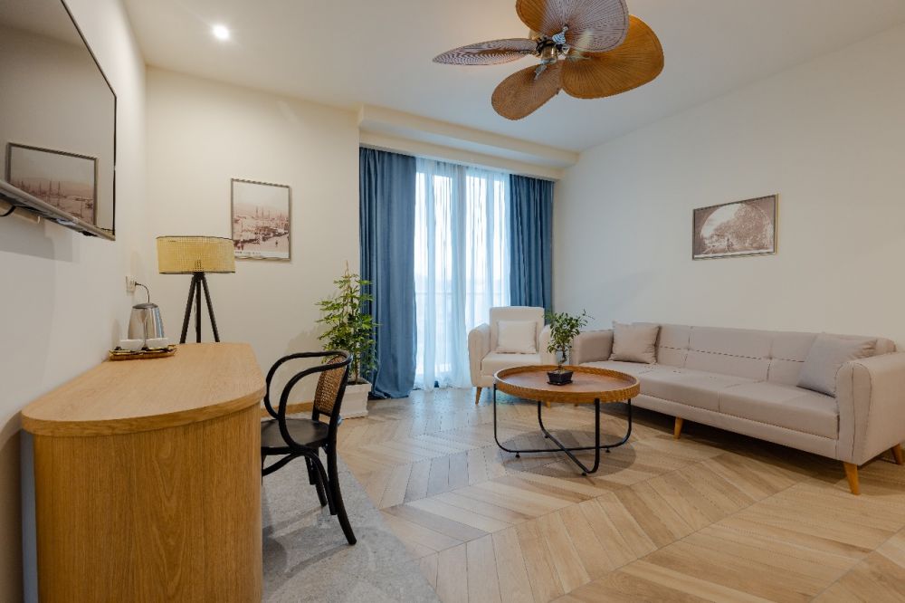 Classic Suite, Miramar Luxury Residences 5*