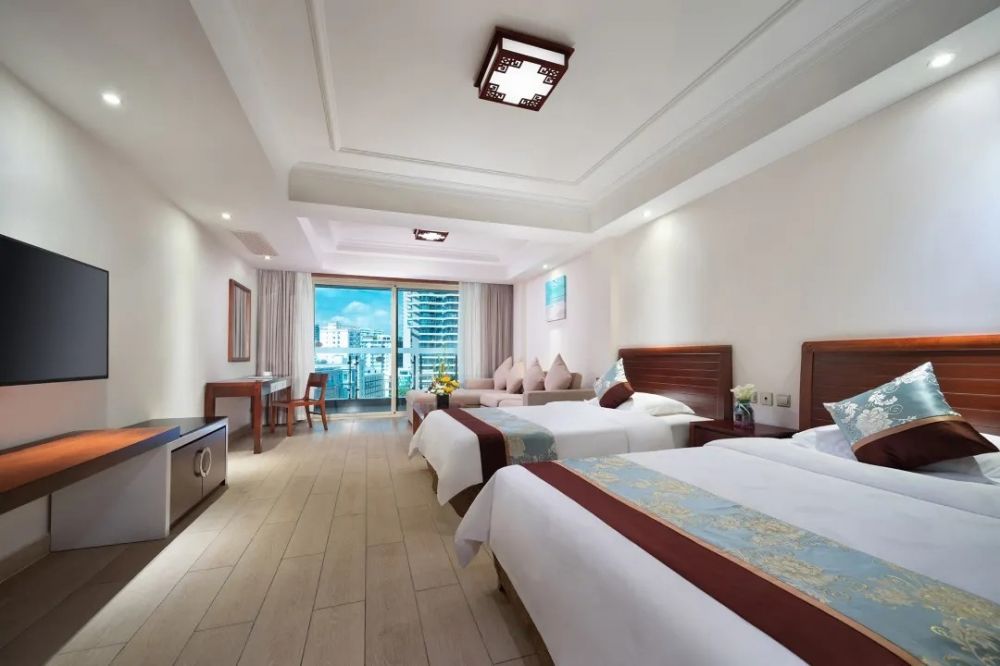 Deluxe Pool View Room, Sanya Shanghai Huating Boutique Resort Hotel 5*