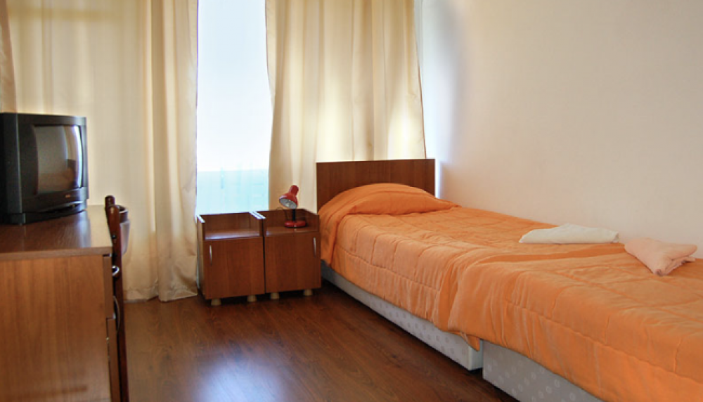 Double Renovated With AC, Joliot Curie 3*