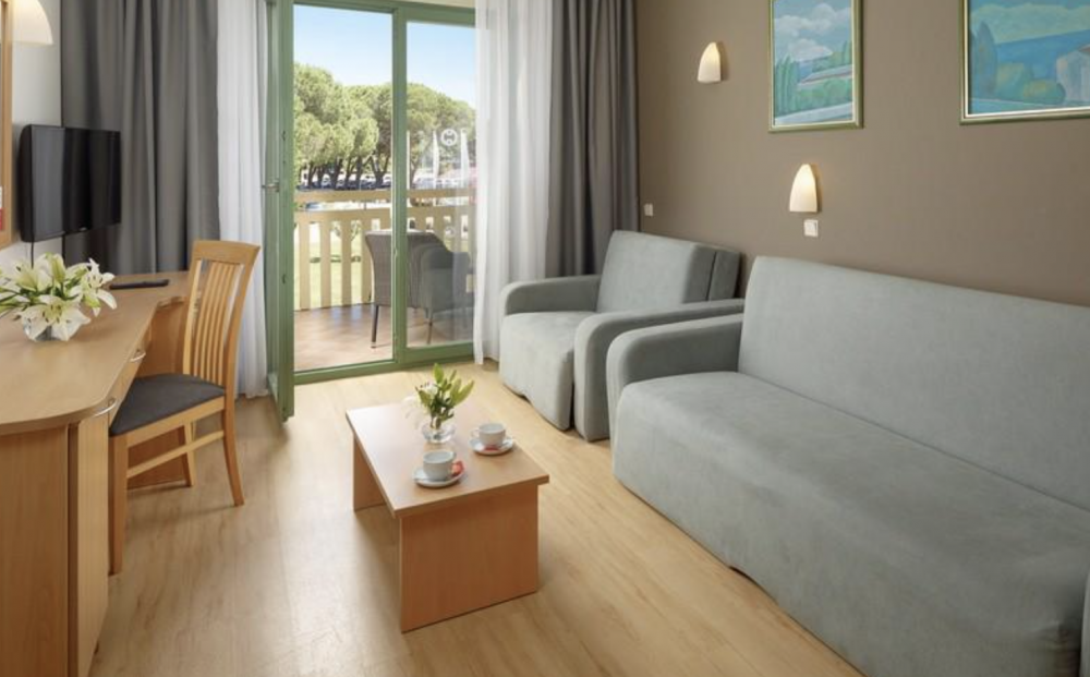 SUITE WITH BALCONY PARK SIDE, Hotel Sol Aurora for Plava Laguna 4*