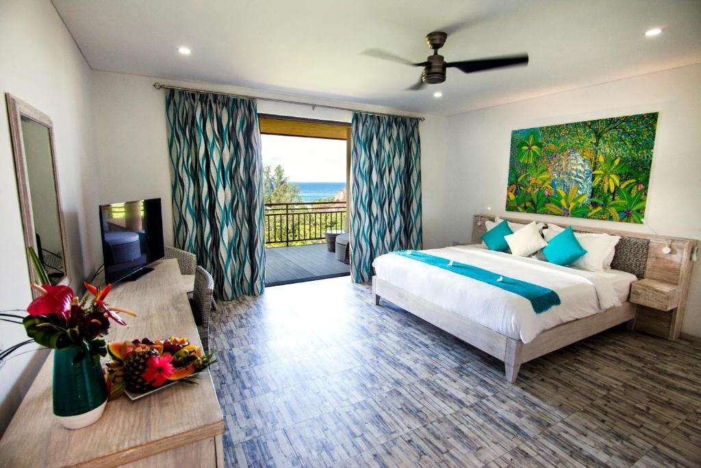 Ocean View Suite (1 Bedroom), Valmer Resort 3*