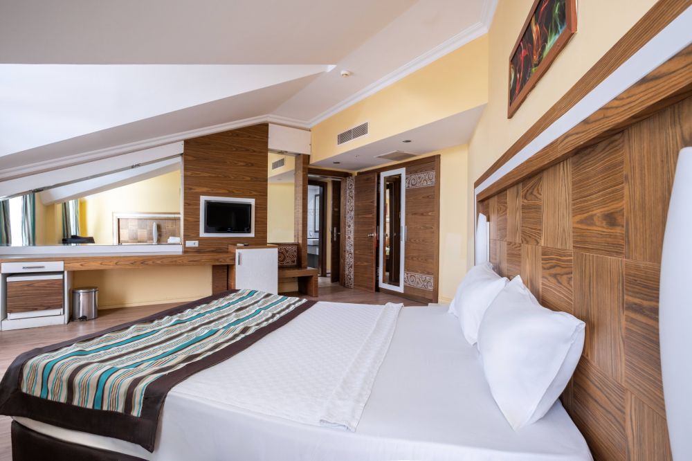 Standard, Jura Hotels Kemer Resort 4*