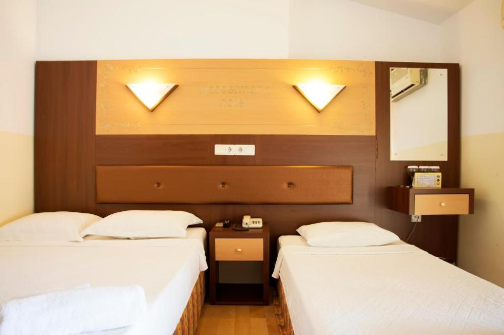 Standard Room, Wassermann Hotel 3*